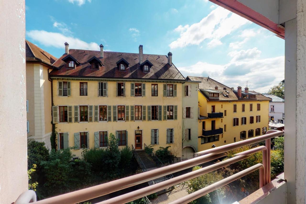 Le Jean-Jacques Rousseau - 2 Rooms By The Canal In The Heart Of Annecy Exterior photo